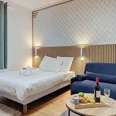 Le Nid - Paris - Mesnil